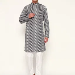 ZARI Geometric Textured Mandarin Collar Jacquard Cotton Kurta-93