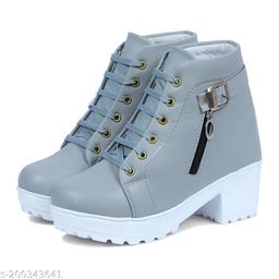 Attractive Women Boots-image-87