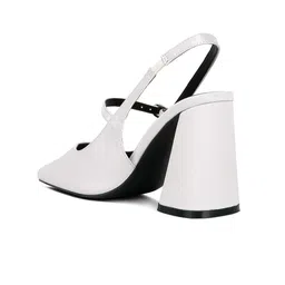 London Rag Buckles Detailed Pointed Toe Block Heels image 3