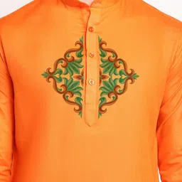 DEVOILER Ethnic Motifs Printed Mandarin Collar Regular Kurta with Pyjamas image 4