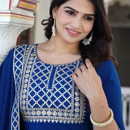 ELVISH JAIPUR Women Embroidered Regular Sequinned Kurta with Skirt & With Dupatta image 2