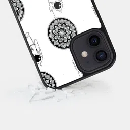 macmerise Abstract Printed iPhone 12 Back Case Mobile Accessories image 2