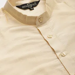 SOJANYA Men Cream Kurta with Churidar & Nehru Jacket image 3