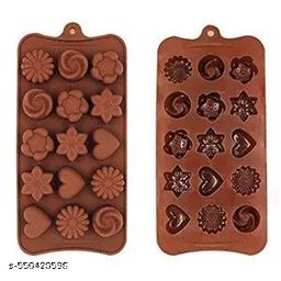 Essential Bakeware Moulds & Tins-image-31