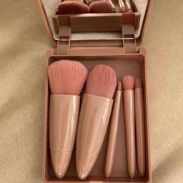 Trendy Makeup Brushes-image-79