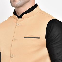 Hangup Men Solid Straight Kurta with Pyjamas & Nehru jacket image 2