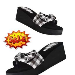 Modern Fashionable Women Flipflops & Slippers-image-30