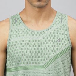 Alcis Men Anti-Static Slim-Fit Distance Running Singlet image 2