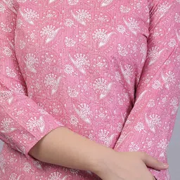 KALINI Ethnic Motif Printed Regular Pure Cotton Kurta With Trousers & Dupatta image 4