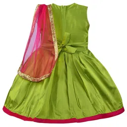 Wish Karo Green Colourblocked Satin Dress image 3