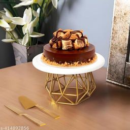 Unique Cake Stands-image-60