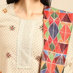 SHOWOFF Geometric Printed Thread Work Kurta With Palazzos & Dupatta image 2