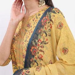 KETCH Floral Printed Regular Kurta with Trousers & With Dupatta image 2