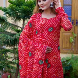 OneWe Bandhani Printed Kurta with Churidar & With Dupatta image 2