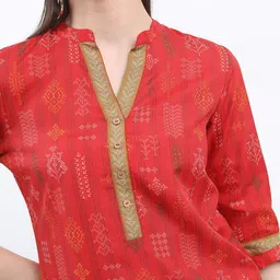 Vishudh Ethnic Motifs Printed Regular Kurta With Trousers image 2