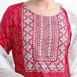 Vishudh Bandhani Printed Straight Kurta With Palazzos & Dupatta image 2