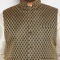 VASTRAMAY Plus Size Mandarin Collar Regular Kurta With Pyjamas & Nehru Jacket image 2