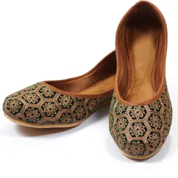 ravis Embroidered Comfortable Latest Collection Jutis For Women-picture-26