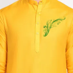DEVOILER Ethnic Motifs Printed Regular Kurta With Pyjamas image 2