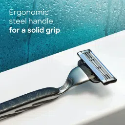 gillette Mach 3 Manual Shaving Razor Blades - 4 Cartridges image 2
