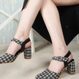 The Roadster Lifestyle Co Women 
Printed Block Heels-45