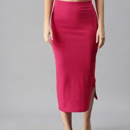 Selvia Magenta Side Slit Saree Shapewear 180TK119-image-1