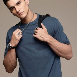 R.Code by The Roadster Life Co. Men Washed Effect Relaxed Fit T-shirt-image-91