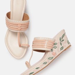 House of Pataudi Floral Embroidery Detail Wedges-21