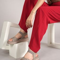 Bella Rosa Women Textured Comfort Heels Sandals-image-0