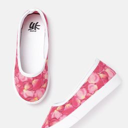 YK Girls Pink & Yellow Petals Print Ballerinas-4