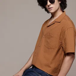 Roadster The Lifestyle Co. Men Seersucker Textured Relaxed Fit Pure Cotton Shirt-picture-17