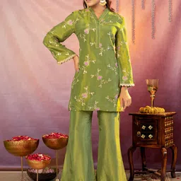 KASYA Floral Embroidered V-Neck Tunic With Trouser-image-25