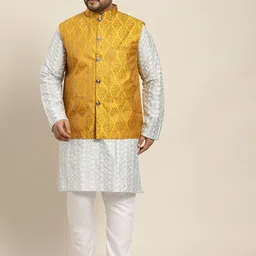 SOJANYA PLUS Men Grey Embroidered Kurta with Churidar Comes with a Nehru Jacket-image-82