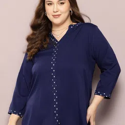 Qurvii+ Plus Size Printed Placket Crepe Top image 1