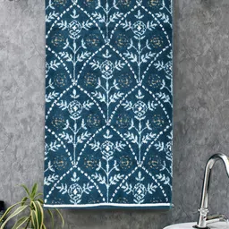 Home Fresh Blue & White Printed Cotton 450 GSM Bath Towel-image-62