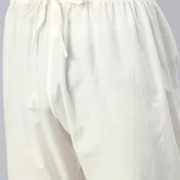 Manthan Men Solid Regular Kurta with Churidar image 4