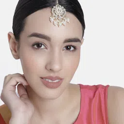 LAIDA Gold-Plated Kundan-Studded Maang Tikka-32