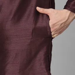 Manthan Men Solid Straight Kurta image 5