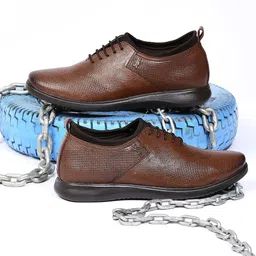 Buckaroo Men Textured Leather Derbys-image-16