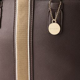 Mast & Harbour Textured Shoulder Bag image 2