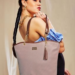 KLEIO Striped Tassel Detailed Shoulder Tote Bag-image-15
