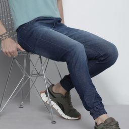 The Indian Garage Co Men Blue Light Fade Stretchable Jogger Jeans-image-80