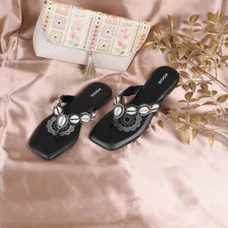 Mochi Embellished Open Toe Flats-4