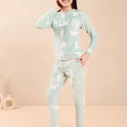 Sweet Dreams Girls Printed Round Neck Night Suits-picture-48