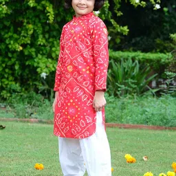 EthIndia Boys Bandhani Printed Regular Pure Cotton Kurta with Salwar image 4
