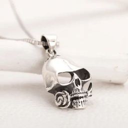 GIVA 925 Oxidized Silver Classic Skull Pendant With Link Chain For Men-image-10