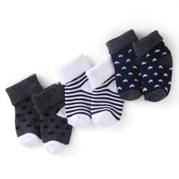 Cute Walk by Babyhug Anti Bacterial Ankle Length Socks Star Design Pack Of 3 - Multicolour-image-77