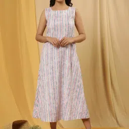 W White Cotton Printed Maxi Dress-image-16