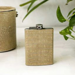 Home4U Animal Print Ivory Stainless Steel Hip Flask With Leather Sheath-36