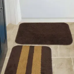 HOSTA HOMES Brown Microfibre 400 GSM Anti-Skid Bath Mats - Set of 2-25